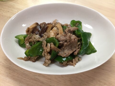 牛肉と椎茸、ピーマンのオイスター炒め